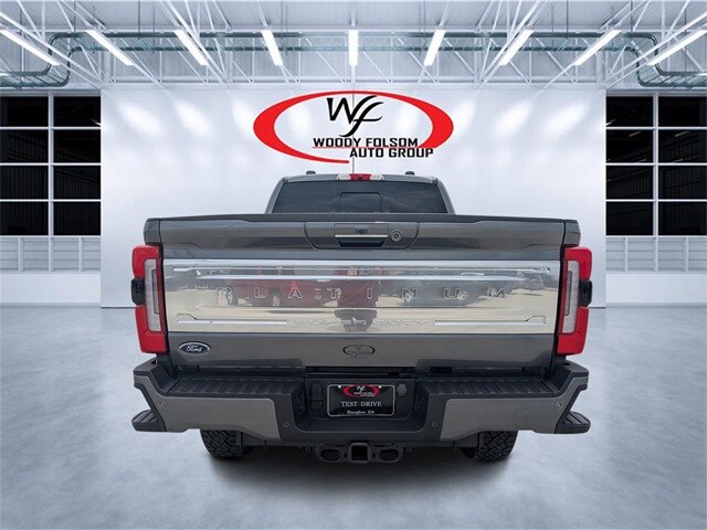 2024 Ford F-350 Platinum photo 4
