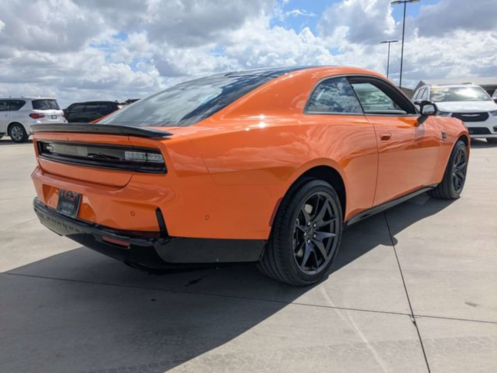 New 2026 Dodge Charger SCAT PACK PLUS 2-DOOR AWD Coupe