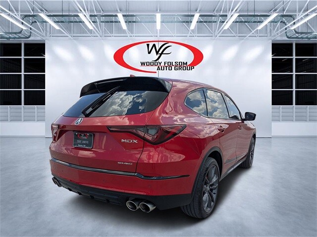 2023 Acura MDX Type S SH-AWD photo 3