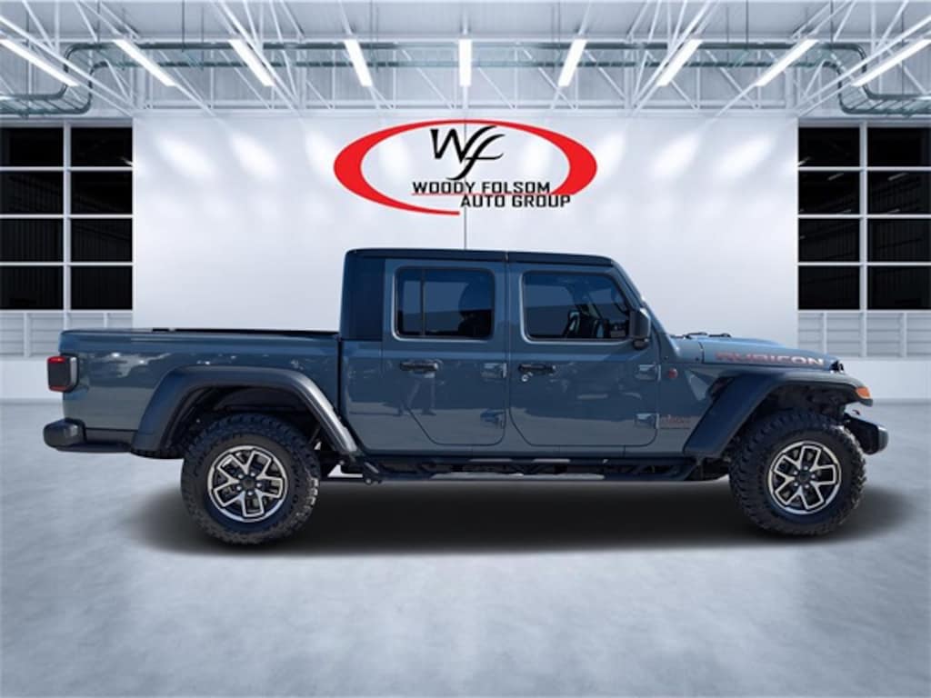 Used 2025 Jeep Gladiator Rubicon Truck Crew Cab