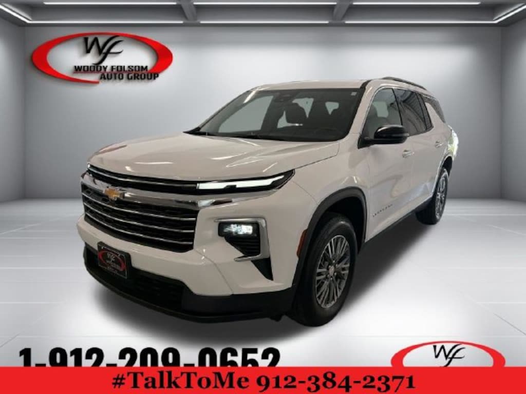 Used 2026 Chevrolet Traverse LT SUV