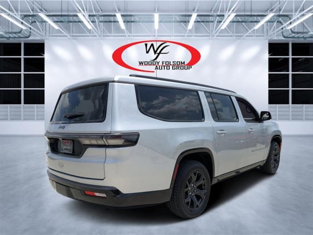 New 2026 Jeep Grand Wagoneer L LIMITED ALTITUDE 4X4 Sport Utility