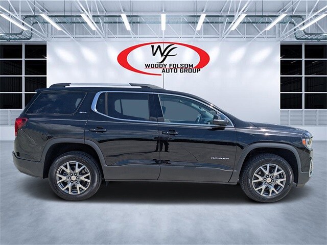 2023 Gmc Acadia SLT photo 2