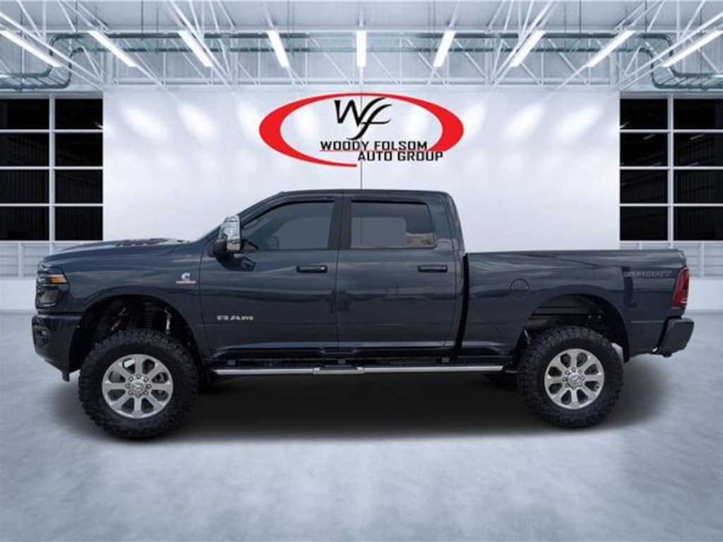 New 2026 Ram 2500 LARAMIE CREW CAB 4X4 6'4 BOX Pickup