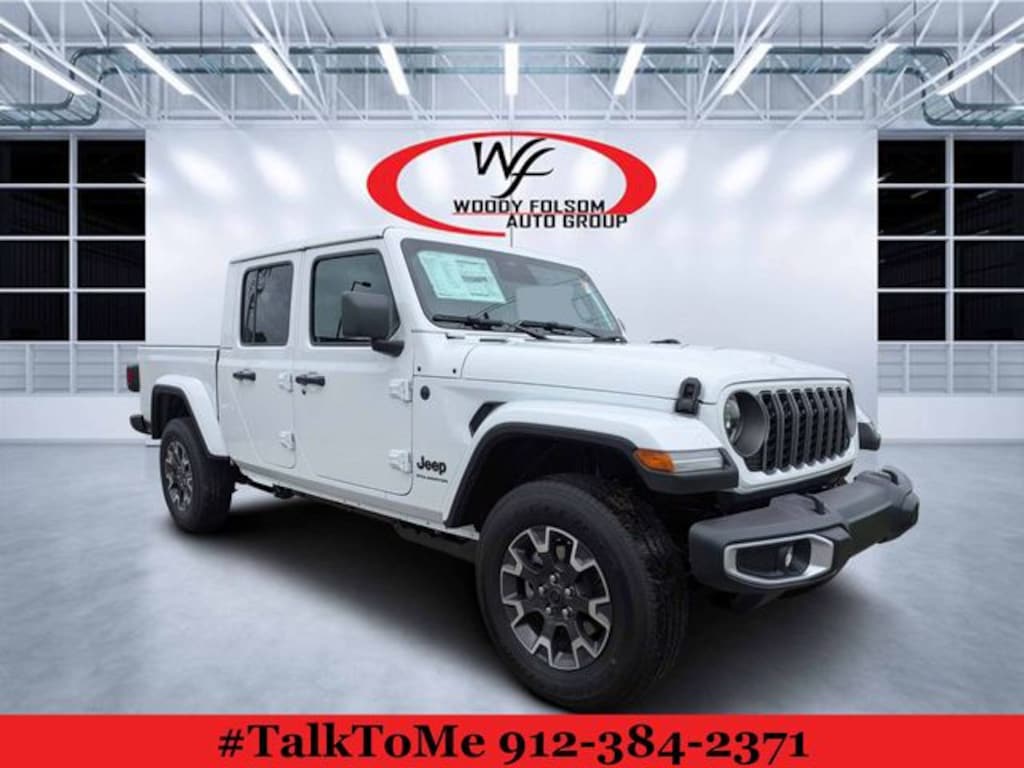 New 2026 Jeep Gladiator SAHARA 4X4 Pickup