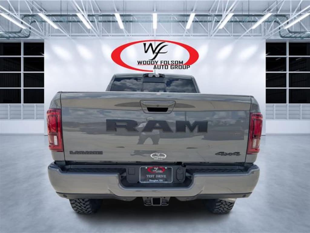 New 2026 Ram 2500 LARAMIE CREW CAB 4X4 6'4 BOX Pickup