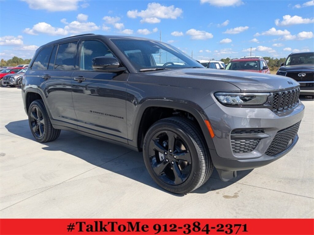New 2025 Jeep Grand Cherokee ALTITUDE X 4X4 Sport Utility