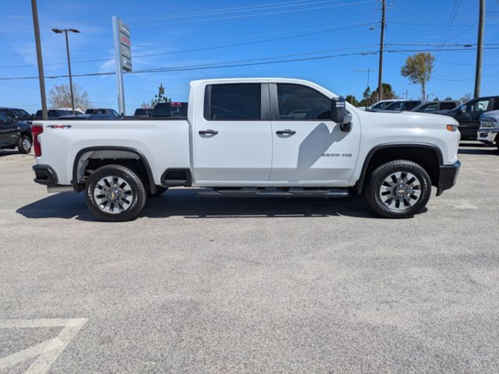 Used 2023 Chevrolet Silverado 2500 HD Custom Truck Crew Cab
