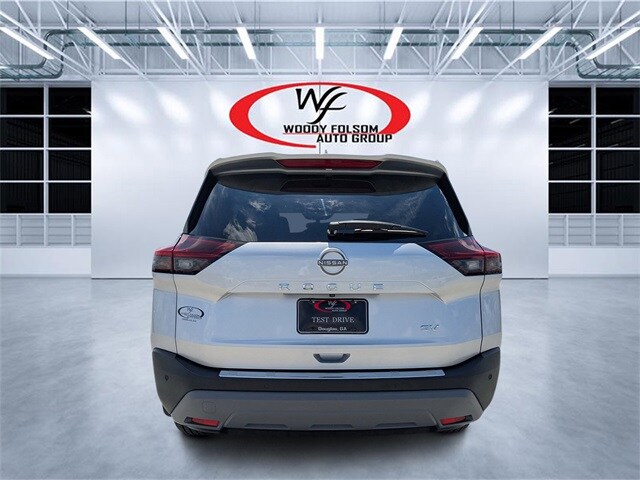 2023 Nissan Rogue SV photo 4