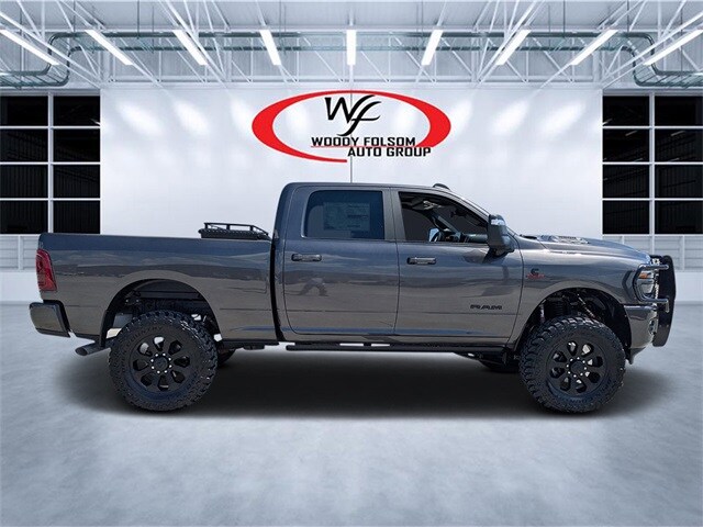 2025 Ram 2500 Laramie photo 2