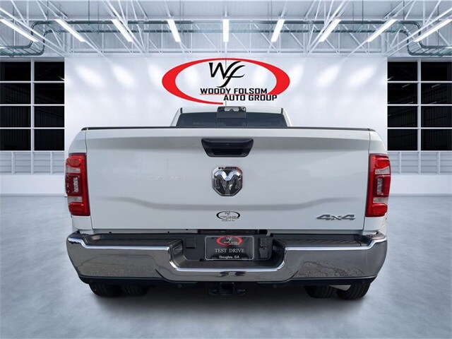 2024 Ram 3500 Tradesman photo 4
