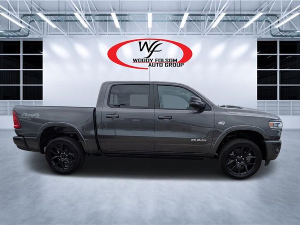 New 2026 Ram 1500 LARAMIE CREW CAB 4X4 5'7 BOX Pickup