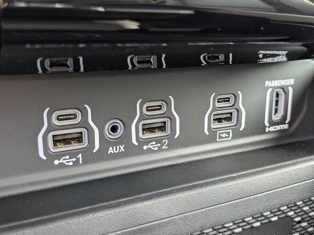 2026 RAM 1500 Laramie - Photo 19