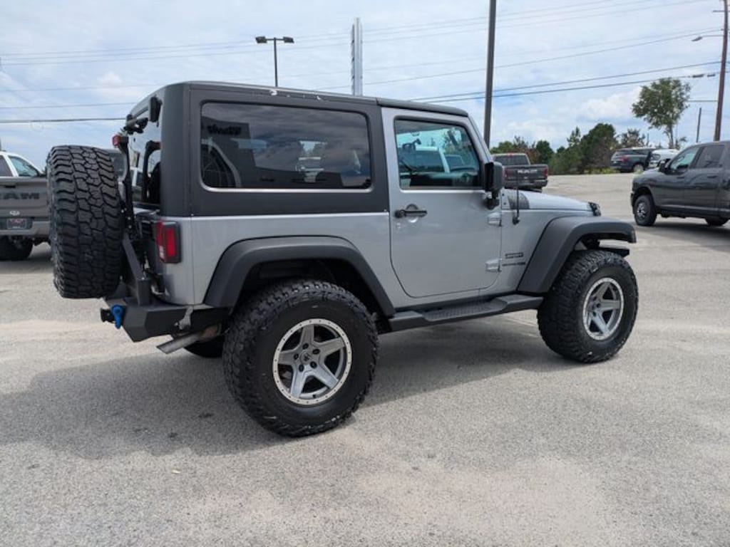 Used 2018 Jeep Wrangler JK Sport 4x4 SUV