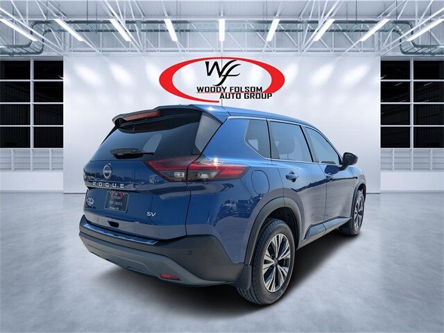 2023 Nissan Rogue SV photo 3