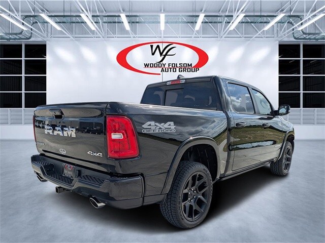 2026 Ram 1500 Laramie photo 2