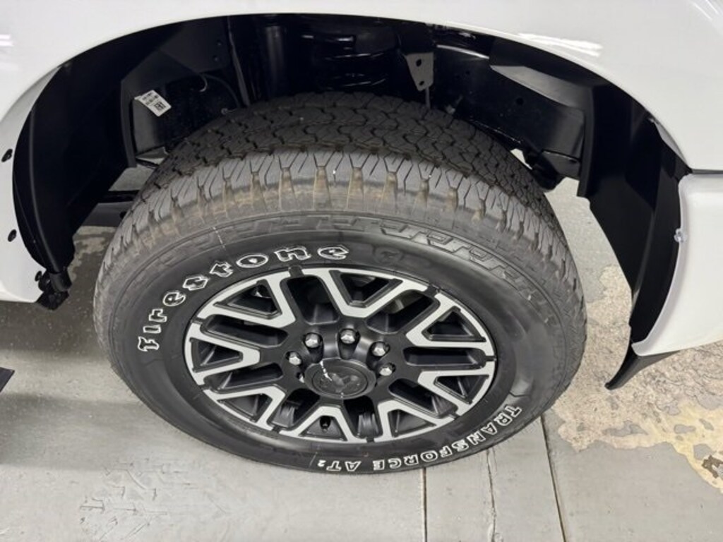 New 2026 Ram 2500 LIMITED LONGHORN CREW CAB 4X4 6'4 BOX Pickup