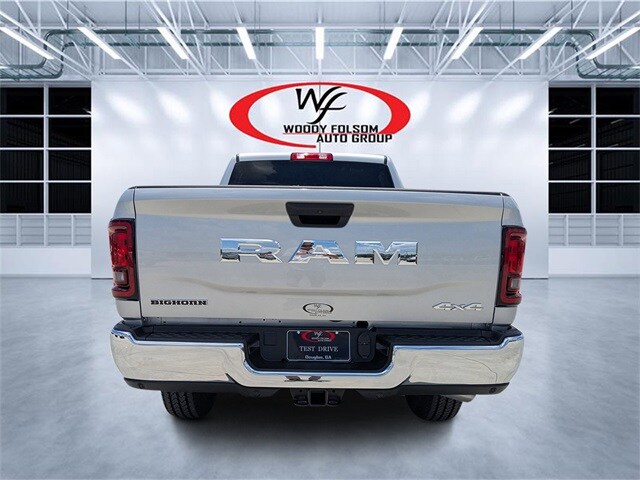 2025 Ram 2500 Big Horn photo 4