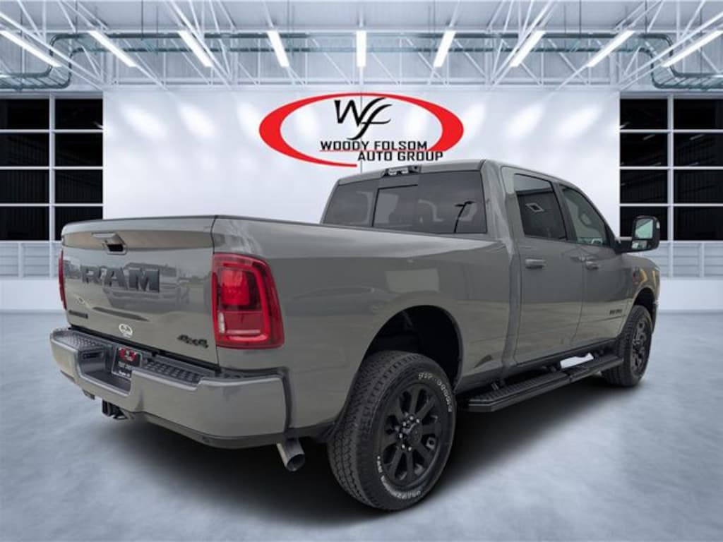 New 2026 Ram 2500 LARAMIE CREW CAB 4X4 6'4 BOX Pickup
