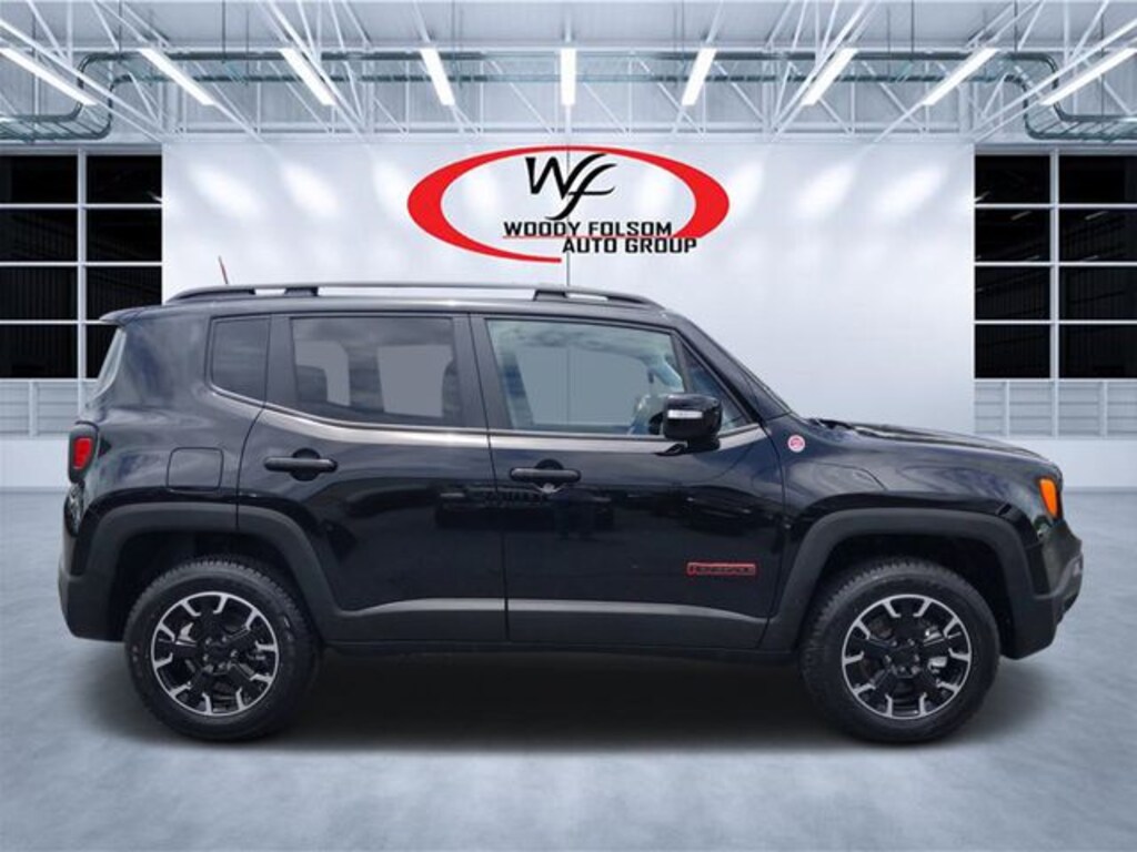 Used 2023 Jeep Renegade Trailhawk SUV