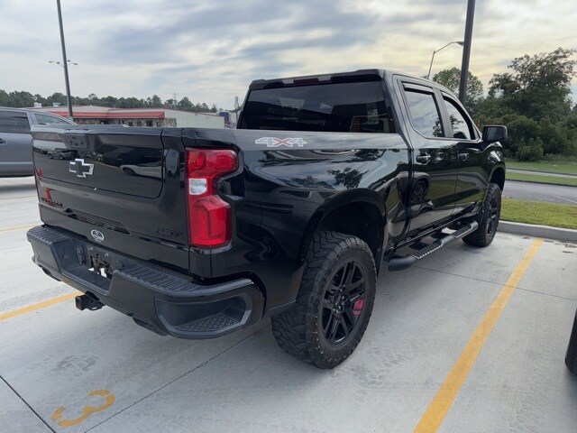 2022 Chevrolet Silverado 1500 RST photo 3
