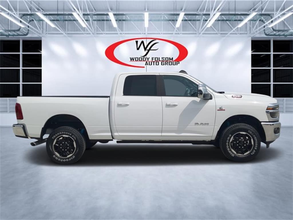 New 2025 Ram 2500 LARAMIE CREW CAB 4X4 6'4 BOX Pickup