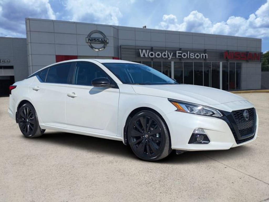 Used 2022 Nissan Altima 2.5 SR Sedan