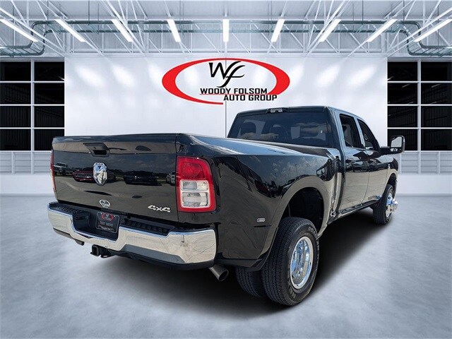 2024 Ram 3500 Tradesman photo 3