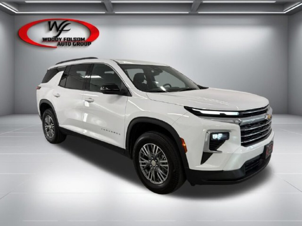 Used 2026 Chevrolet Traverse LT SUV