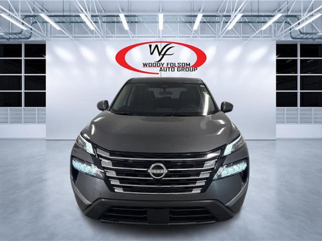 Used 2025 Nissan Rogue SV SUV
