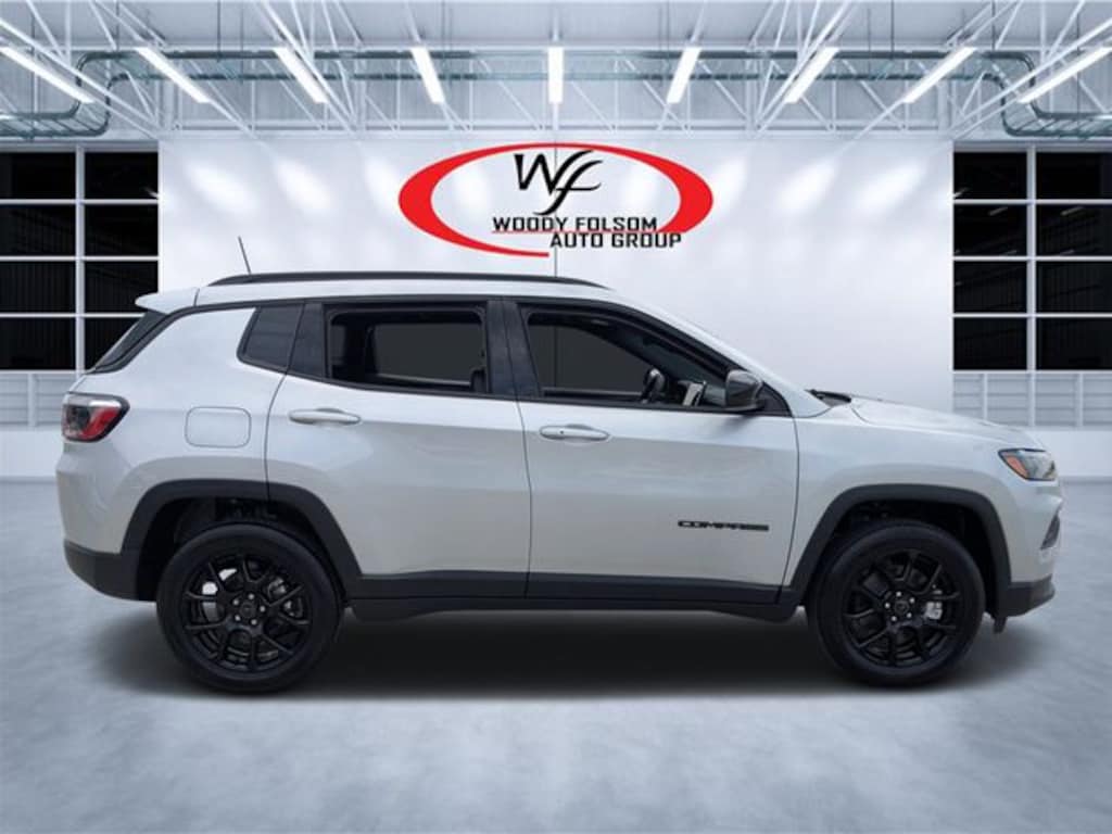 New 2026 Jeep Compass LATITUDE ALTITUDE 4X4 Sport Utility