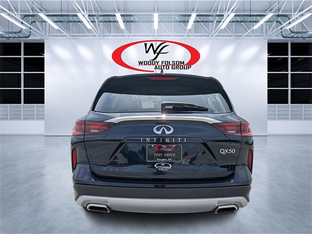 2024 Infiniti QX50 Luxe photo 3