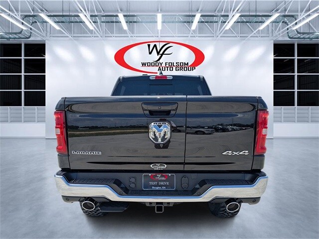2026 Ram 1500 Laramie photo 4