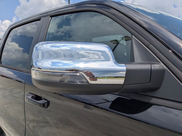 2026 RAM 1500 Laramie - Photo 11