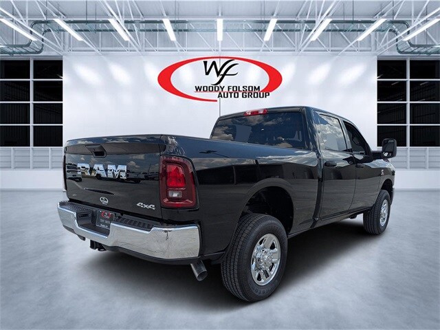 2025 Ram 2500 Tradesman photo 3