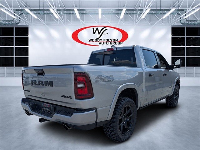 2025 Ram 1500 Laramie photo 2