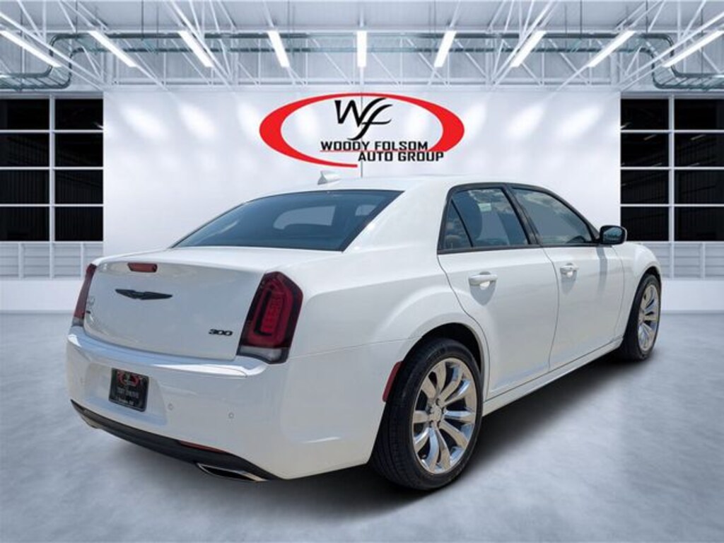 Used 2021 Chrysler 300 Touring Sedan