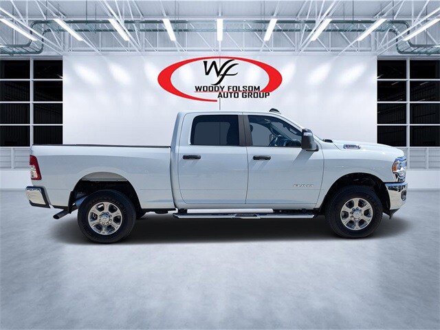 2024 Ram 2500 Big Horn photo 2