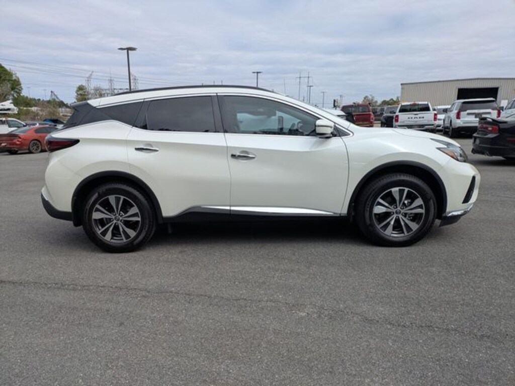 Used 2024 Nissan Murano SV SUV