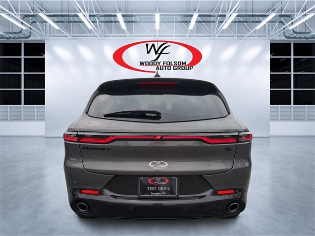2024 Dodge Hornet R/T photo 3