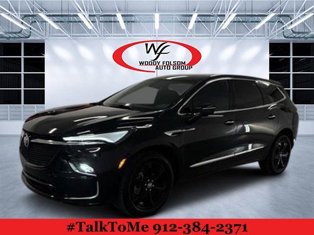 2024 Buick Enclave Essence's photo