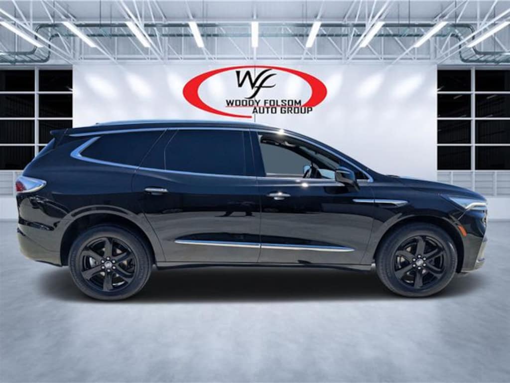 Used 2024 Buick Enclave Essence SUV