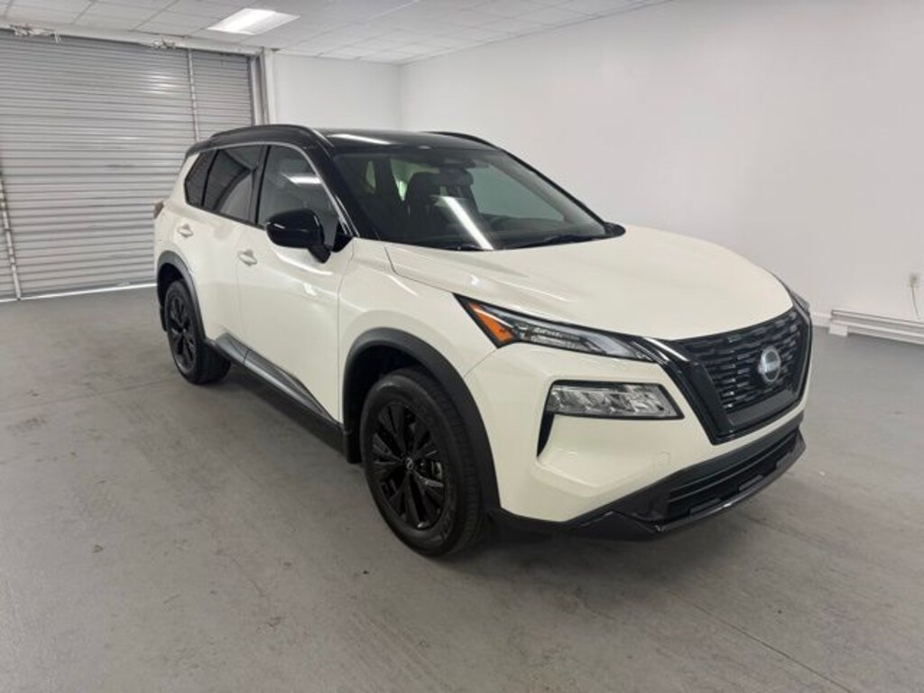 Used 2023 Nissan Rogue SV SUV