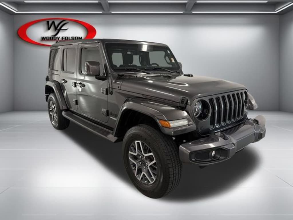 Used 2021 Jeep Wrangler Unlimited Sahara SUV