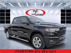 2026 Ram 1500 BIG HORN CREW CAB 4X4 5'7 BOX Pickup