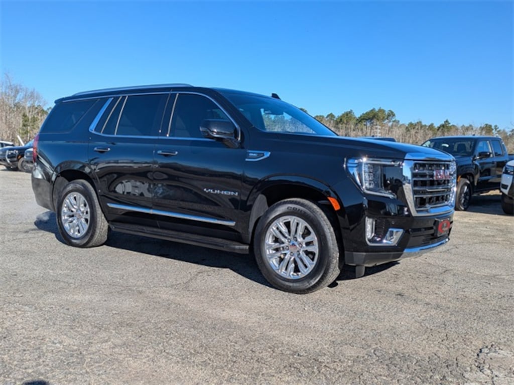 Used 2024 GMC Yukon SLT SUV