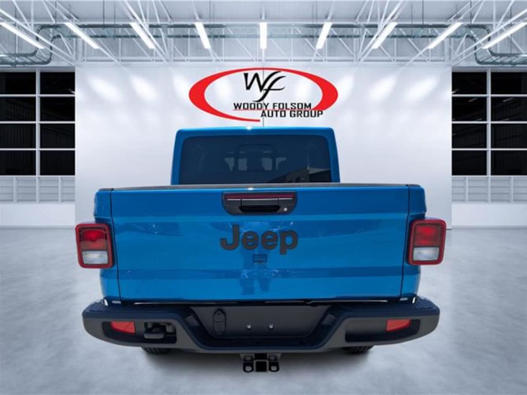 New 2026 Jeep Gladiator SPORT S 4X4 Pickup