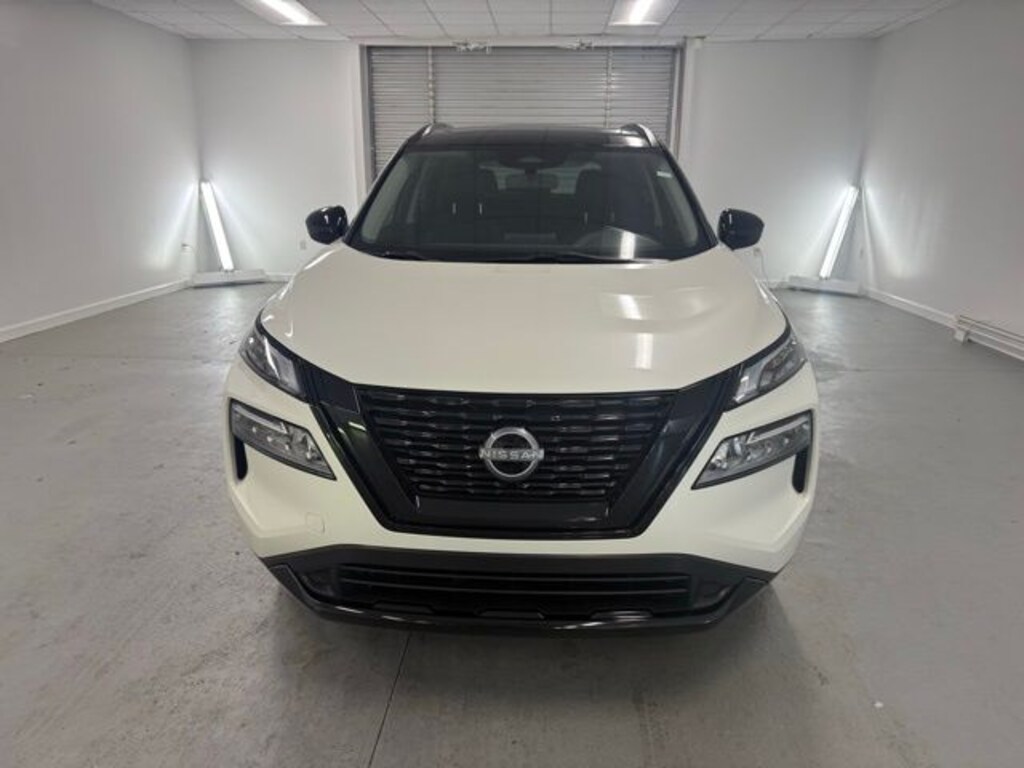 Used 2023 Nissan Rogue SV SUV