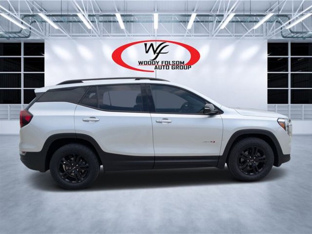 Used 2022 GMC Terrain AT4 SUV