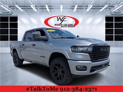 2025 Ram 1500 LARAMIE CREW CAB 4X4 5'7 BOX Pickup